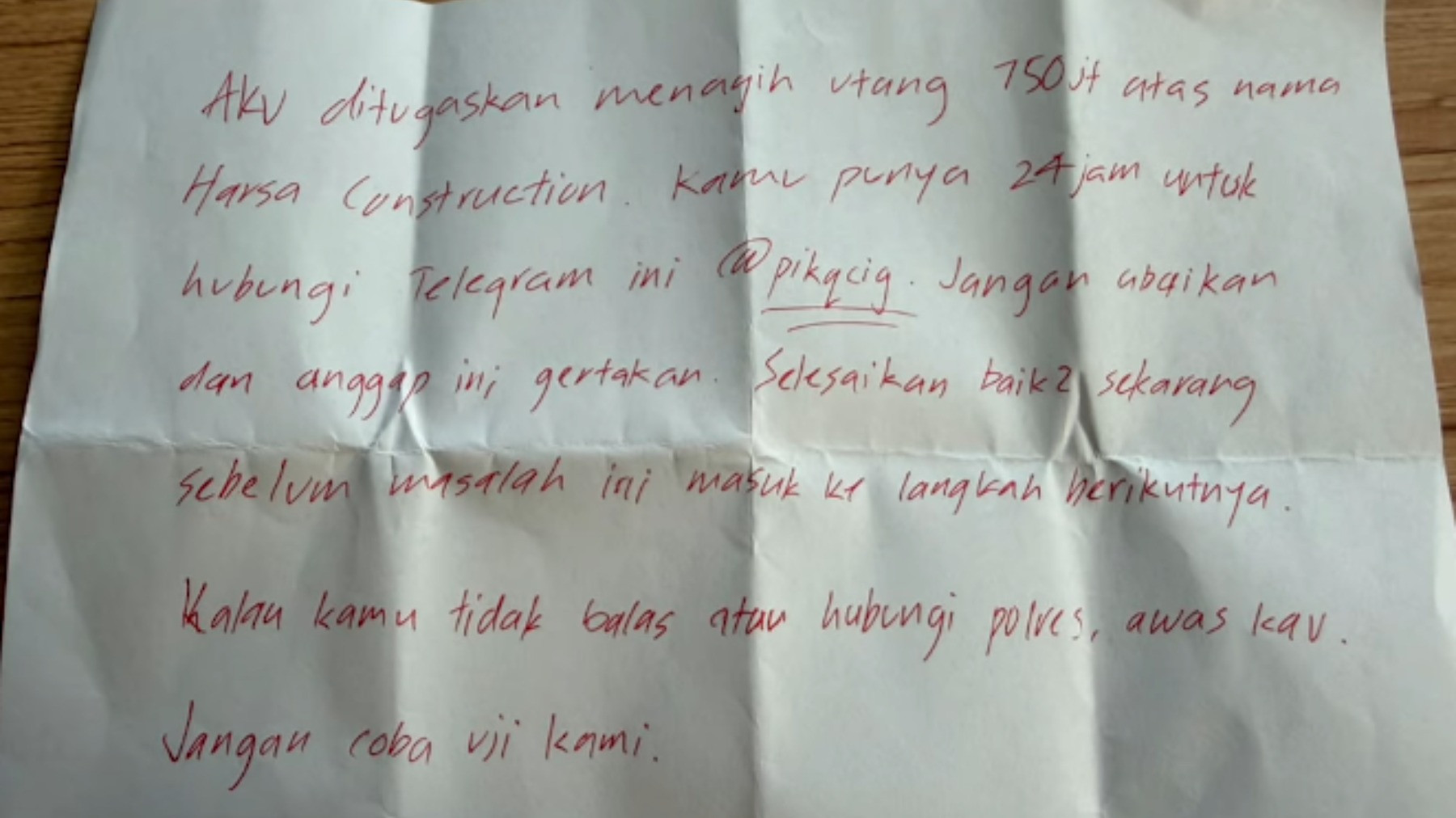 VIral, Rumah Warga Bali Diteror Bom Molotov, 2 Pelaku Terekam CCTV hingga Tinggalkan Surat Utang