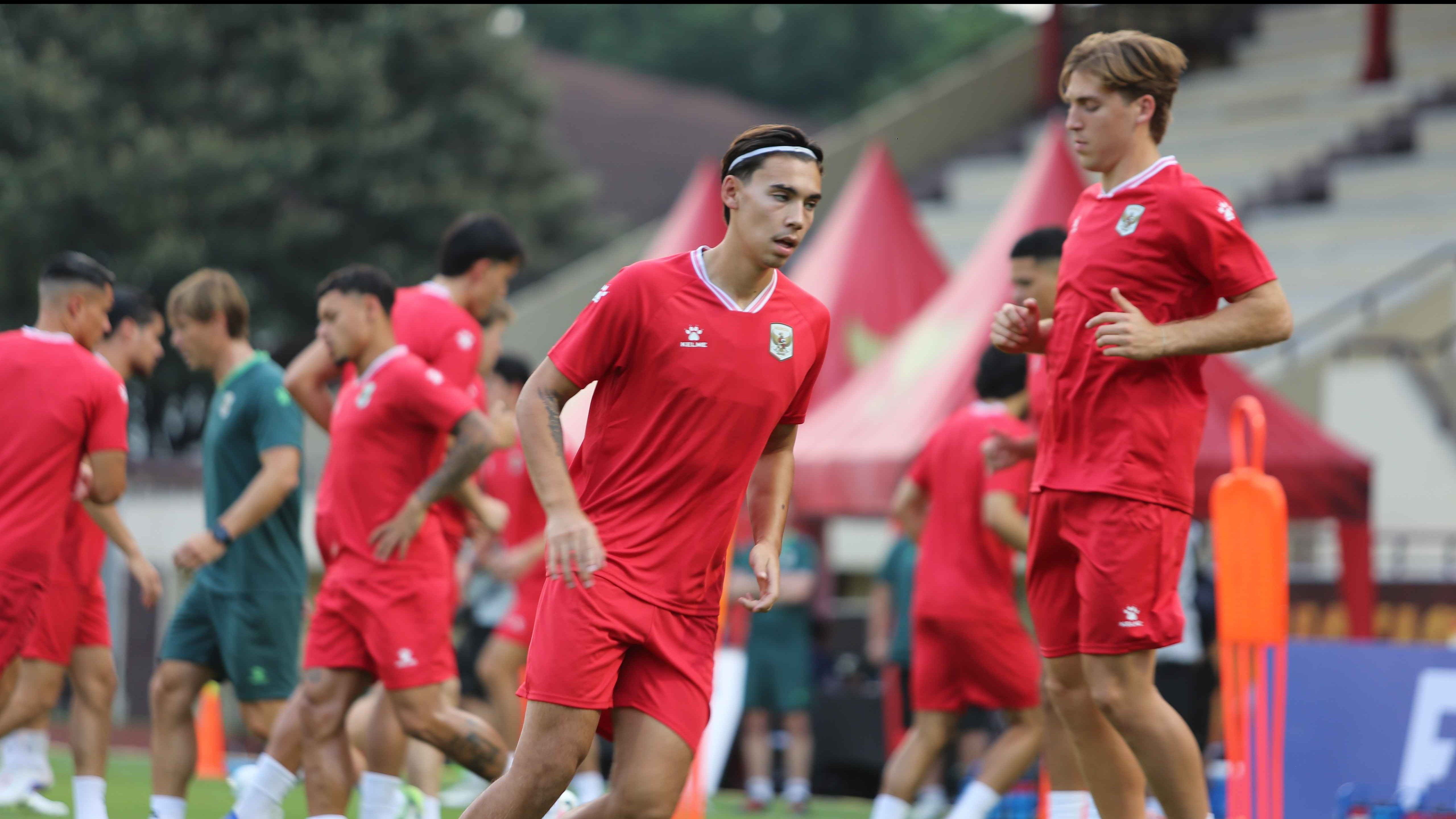 Bek Timnas Indonesia, Dion Markx