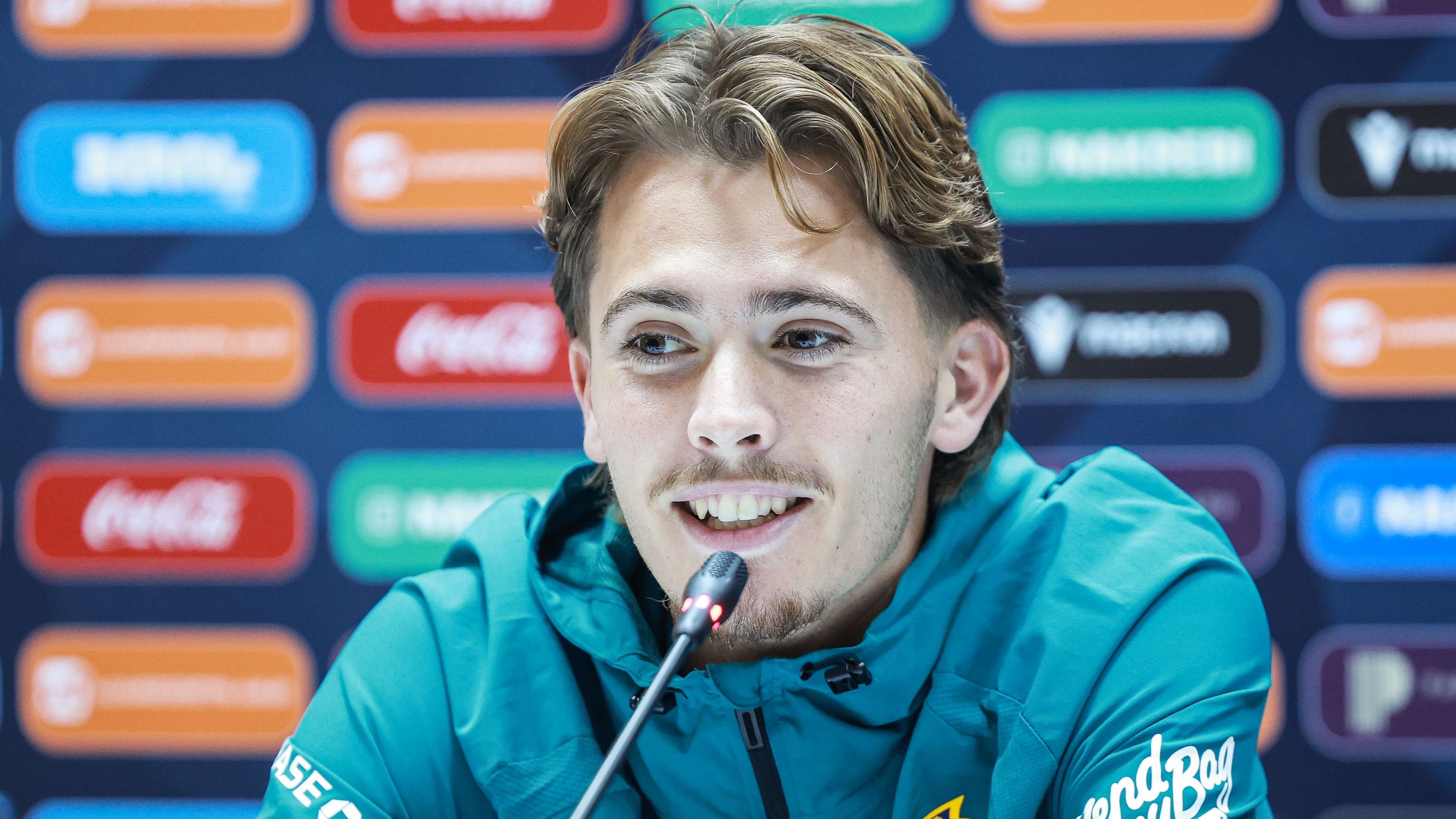 Pemain Timnas Irlandia Utara, Isaac Price