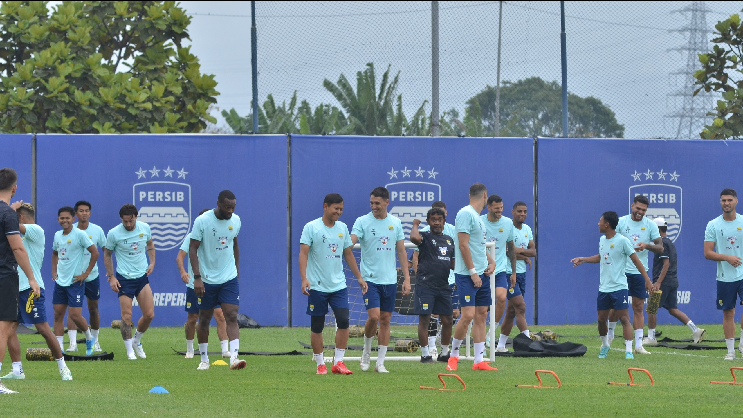 Latihan Persib Bandung