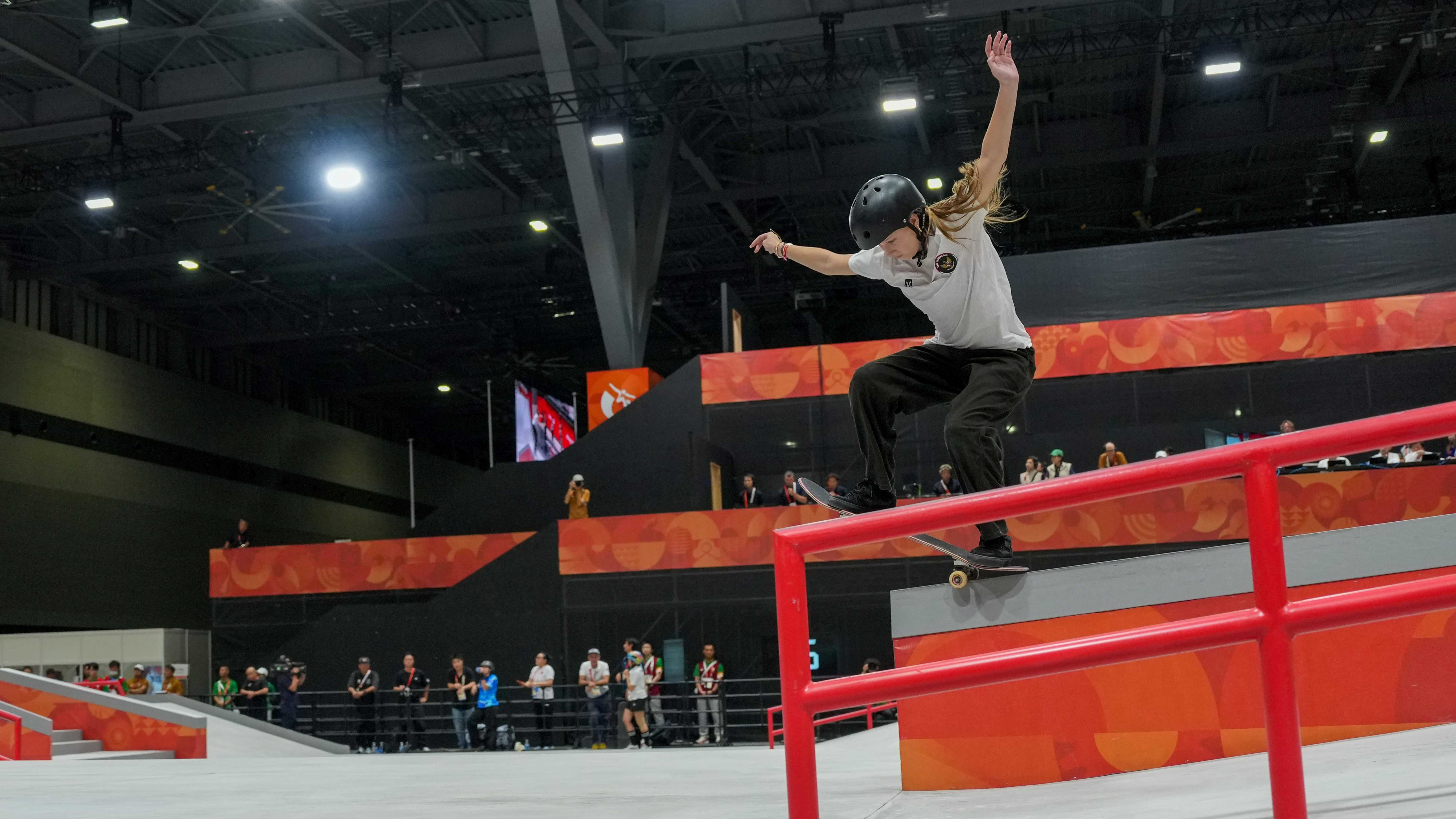 Atlet Skateboard Putri Indonesia, Ni Wayan Malana, di Asian Games 2026