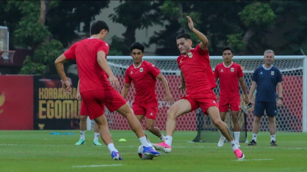 Latihan Timnas Indonesia