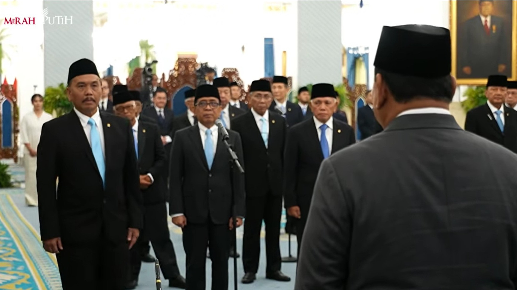 Presiden Prabowo Subianto melantik Syahganda Nainggolan sebagai Kepala Badan Komunikasi Pemerintah (Bakom) RI di Istana Negara Jakarta, Jumat (2/9/2026).