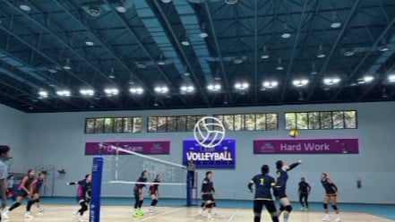 Latihan bersama Hyundai Hillstate melawan Pink Spiders