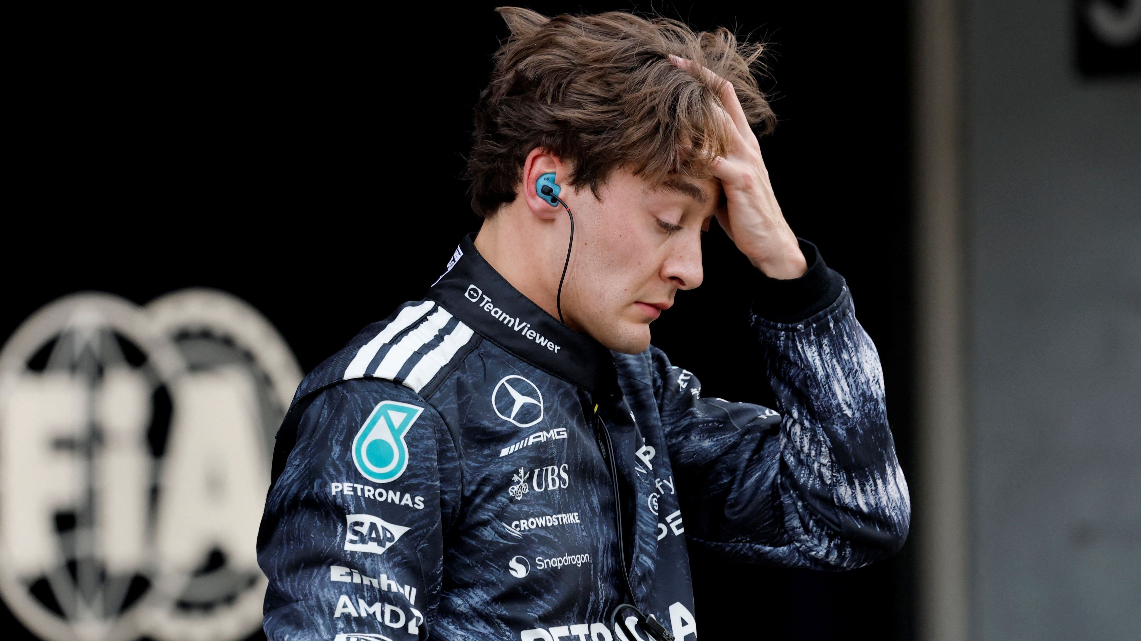 Pembalap Mercedes, George Russell