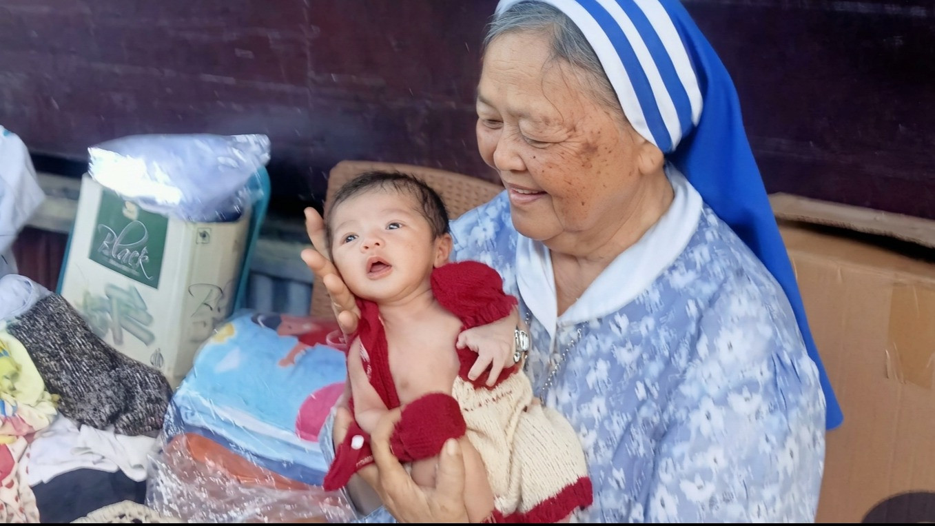 Kisah Biarawati Asal Nias yang Berjuang untuk Anak Berkebutuhan Khusus, Kisahnya Buka Mata soal Pendidikan Inklusif
            - galeri foto