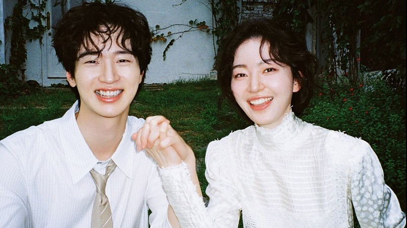 Jang Dong Yoon dan Kim Seung Yoon resmi menikah