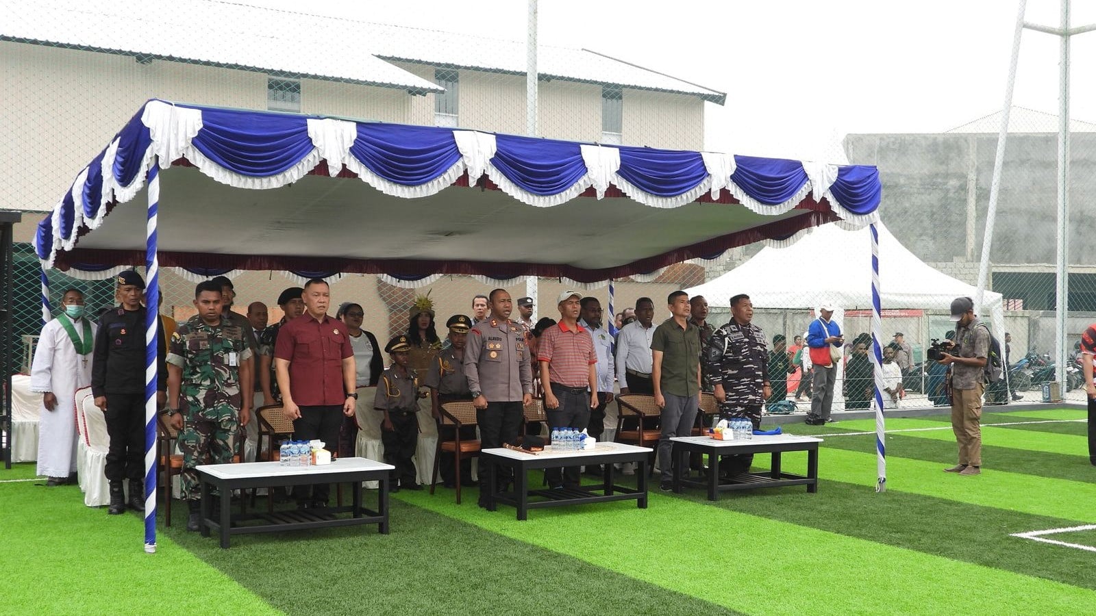 FKUB Kabupaten Mimika menggelar Mini Soccer Kerukunan FKUB 2026 di Fantastic Sport Complex Mini Soccer, SP 2, Timika, Papua Tengah, Senin (12/10).