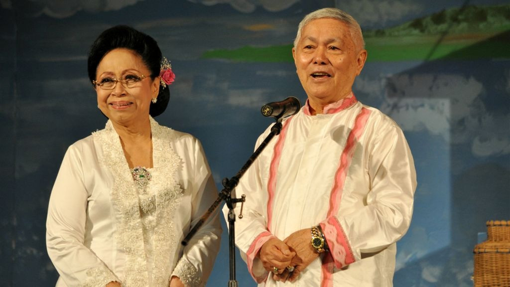 Martha Tilaar dan suaminya Prof. H.A.R Tilaar