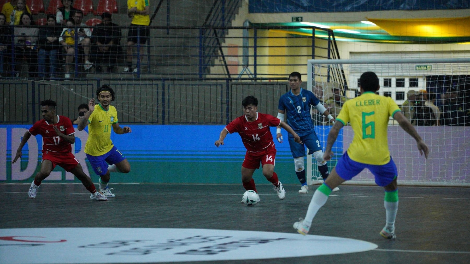 Timnas Futsal Indonesia lawan Brasil