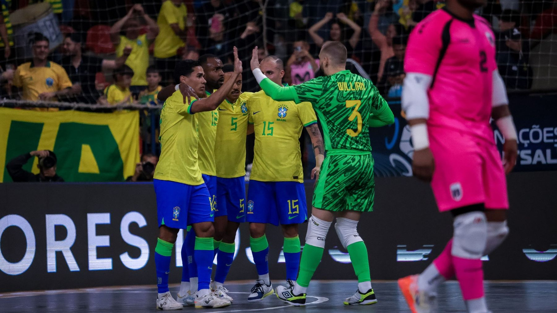 Timnas Futsal Brasil jadi tim pertama lolos babak semifinal