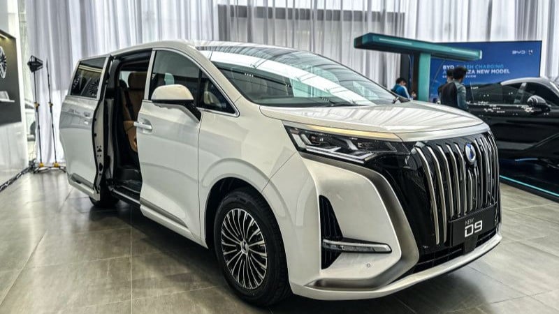 Mobil Listrik Danza D9 Terbaru