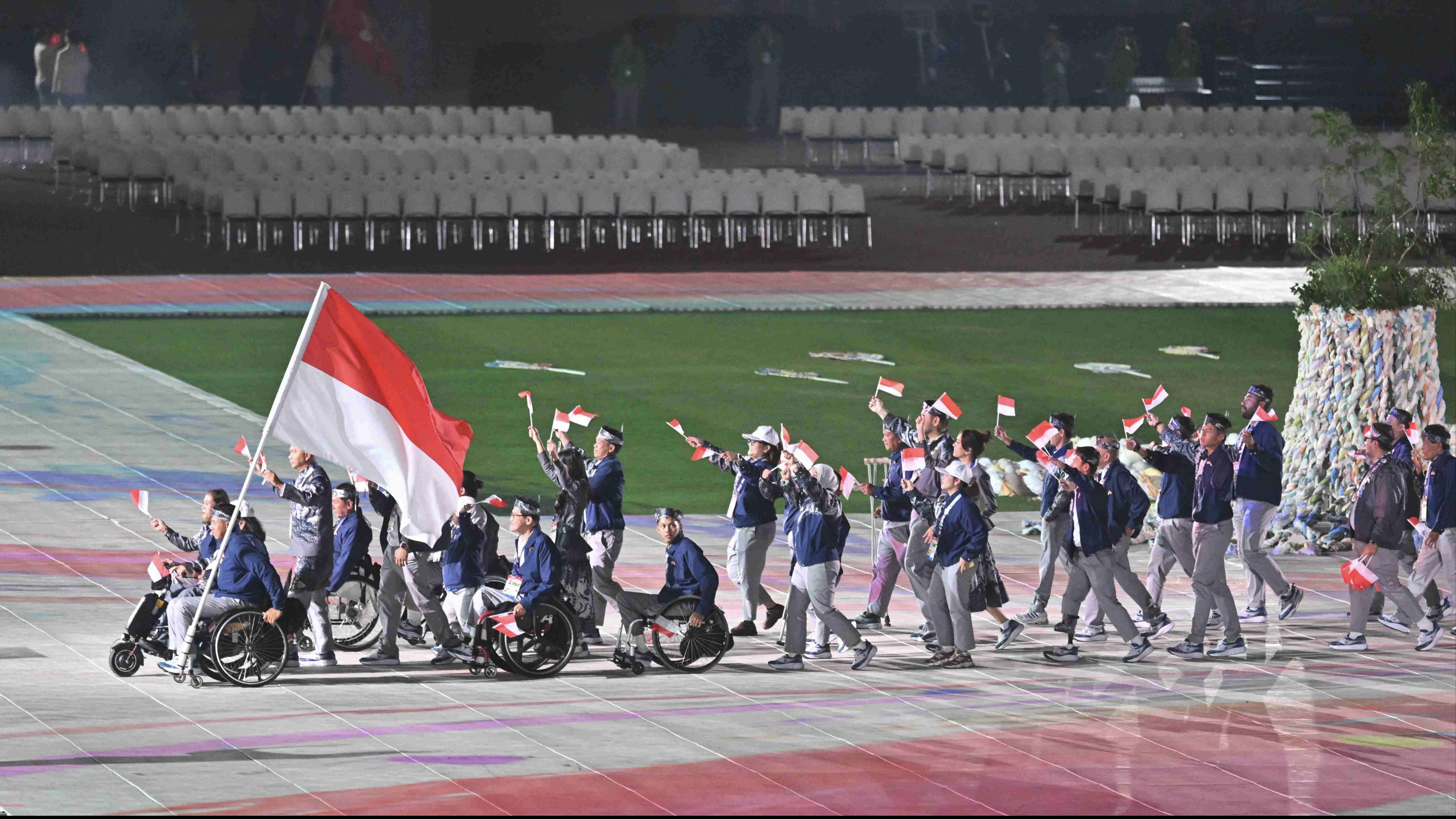 Kontingen Indonesia di Opening Ceremony Asian Para Games 2026.
