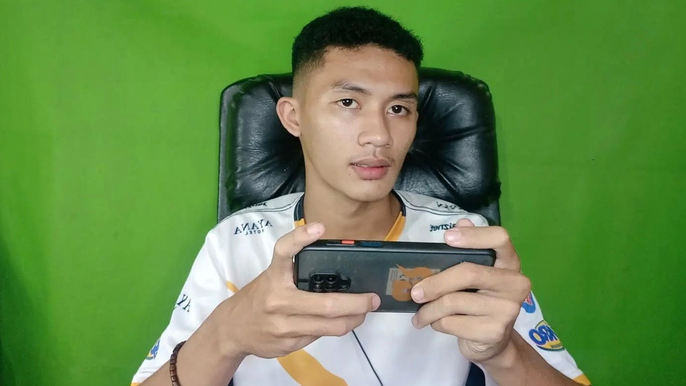Sulaiman Albasyari (24) konten kreator Mobile Legends