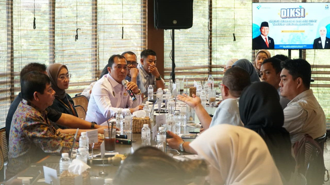 Diskusi Redaksi (DIKSI) bertema “Sinergi Kebijakan dan Aksi Cepat Tanggap Bencana Karhutla” di Jakarta, Rabu (21/10/2026)