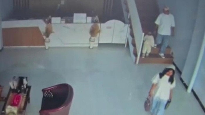 Rekaman CCTV hotel di Madiun menangkap gambar ibu dan anak serta suami siri sebelum pembunuhan