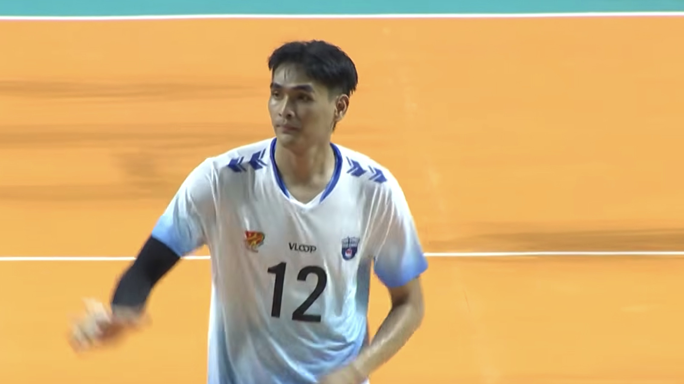 Rivan Nurmulki saat membela The Cong Tan Cang di putaran kedua Liga Voli Vietnam 2026.