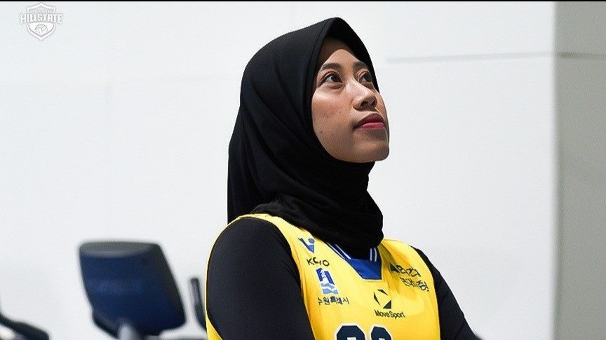 Megawati Hangestri dengan seragam Hyundai Hillstate