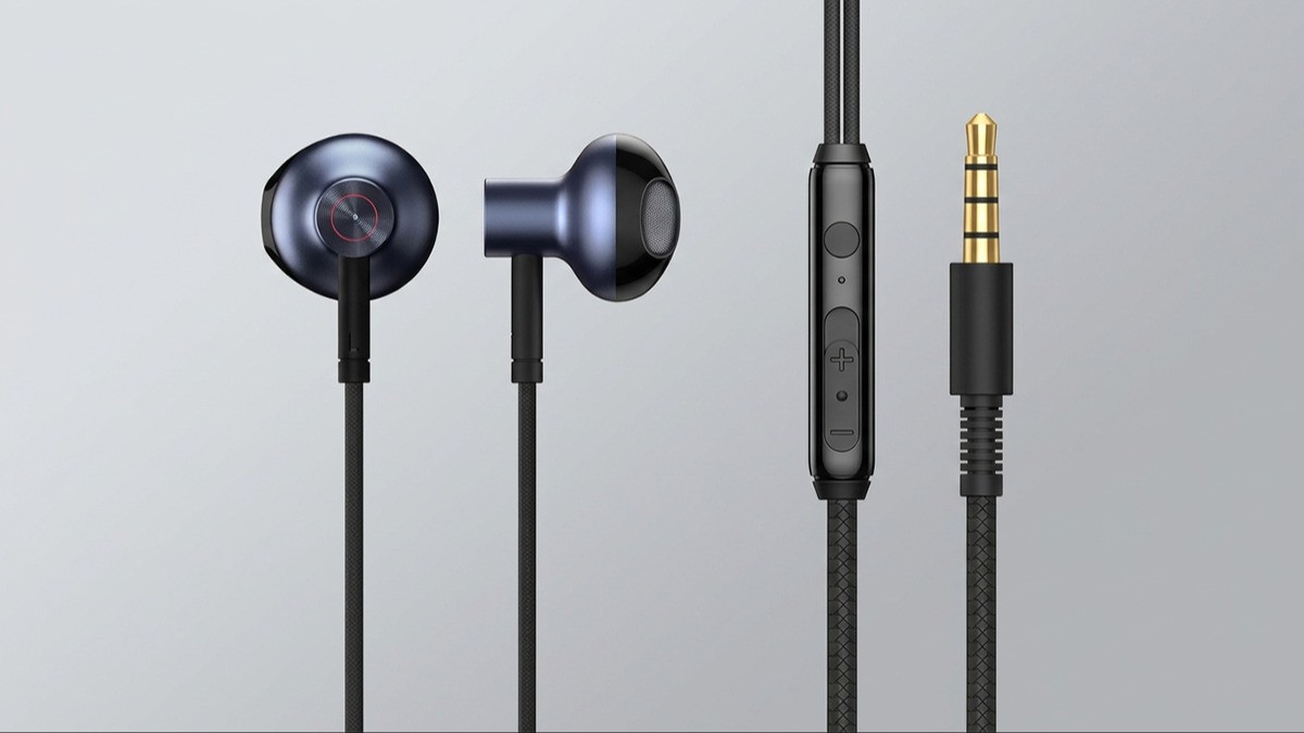 earphone