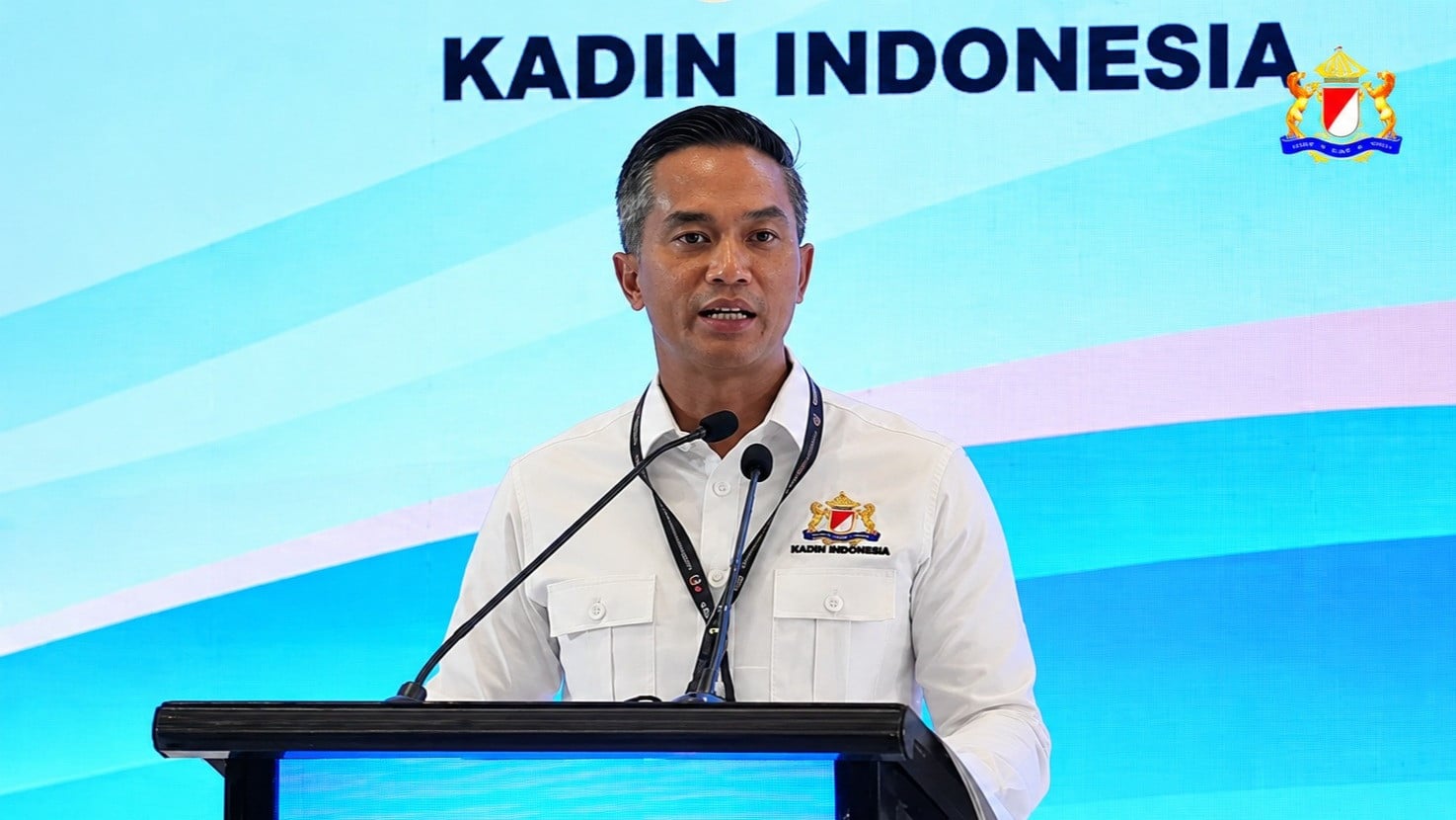 Ketua Umum Kadin Indonesia Anindya Novyan Bakrie saat menyampaikan sambutan dalam acara Rapat Pimpinan Nasional (Rapimnas) Kadin 2026 di Jakarta, Kamis (29/10/2026).