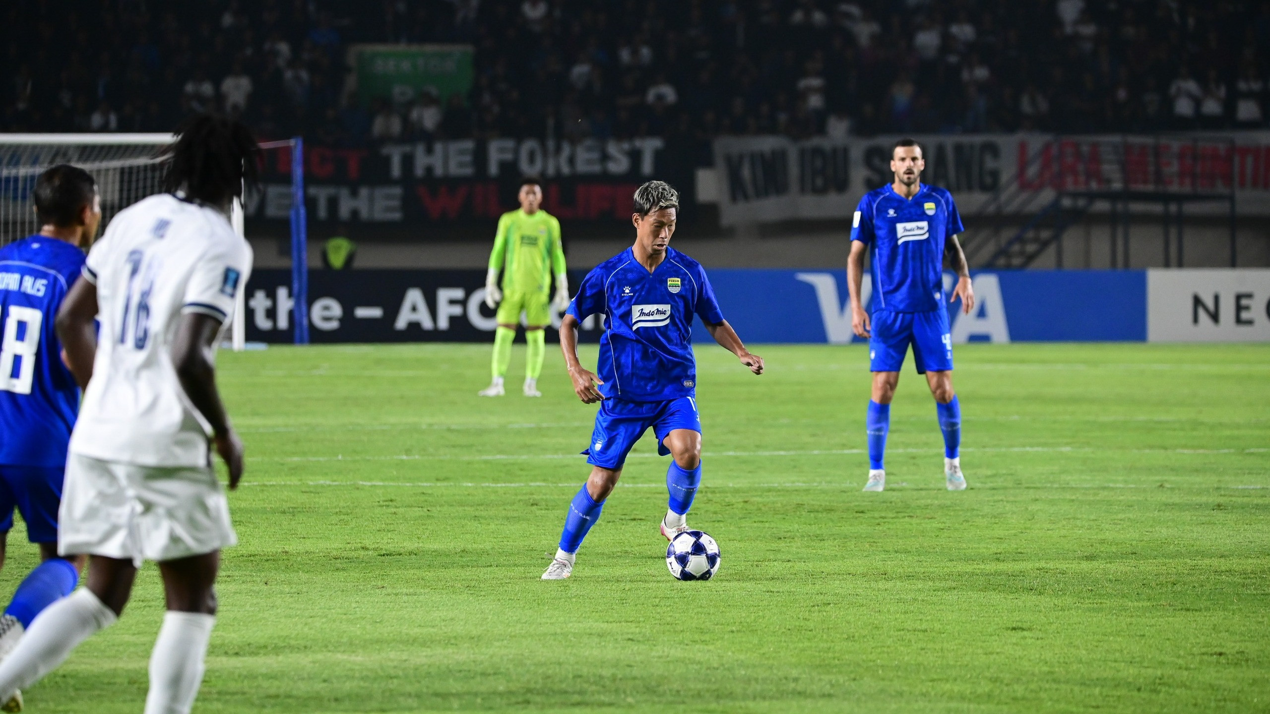 Pemain Persib, Gakuto Notsuda