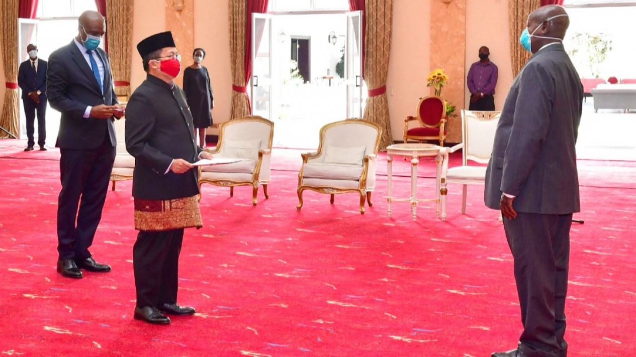 Presiden Yoweri Antusias Sambut Inisiatif  Peningkatan Kerjasama Bilateral RI - Kenya
            - galeri foto