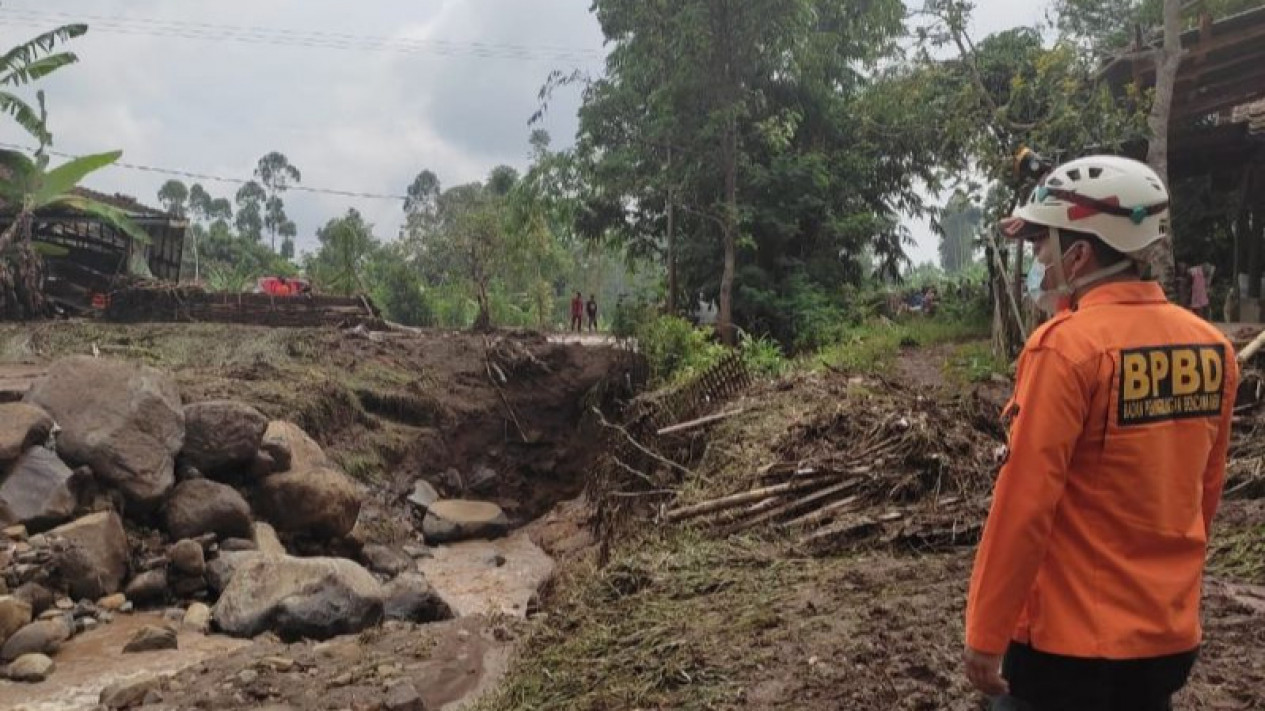 Delapan Kecamatan Di Garut Berstatus Tanggap Darurat Bencana