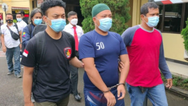 Kerap Ngutang dan Selingkuh, Suami Bacok Istri Hingga Luka Parah