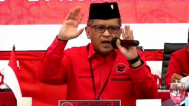 Sekjen PDIP Hasto Hasto Kristiyanto Minta Kader Menyatu Dengan Rakyat 