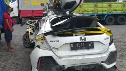 Empat Mahasiswi Tewas, Mobil Yang Ditumpanginya Tertabrak Kereta Api ...