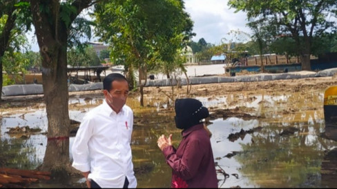 Warga Sintang: Kunjungan Presiden Pengobat Duka Setelah Banjir