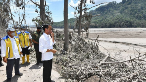 BNPB: 39 Orang Tewas & 13 Hilang Akibat Bencana Semeru