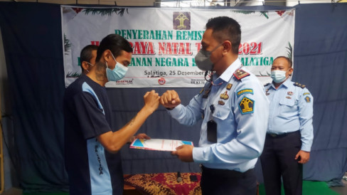 Berkelakuan Baik, 11 Narapidana Rutan Kelas IIB Salatiga Dapat Remisi Natal