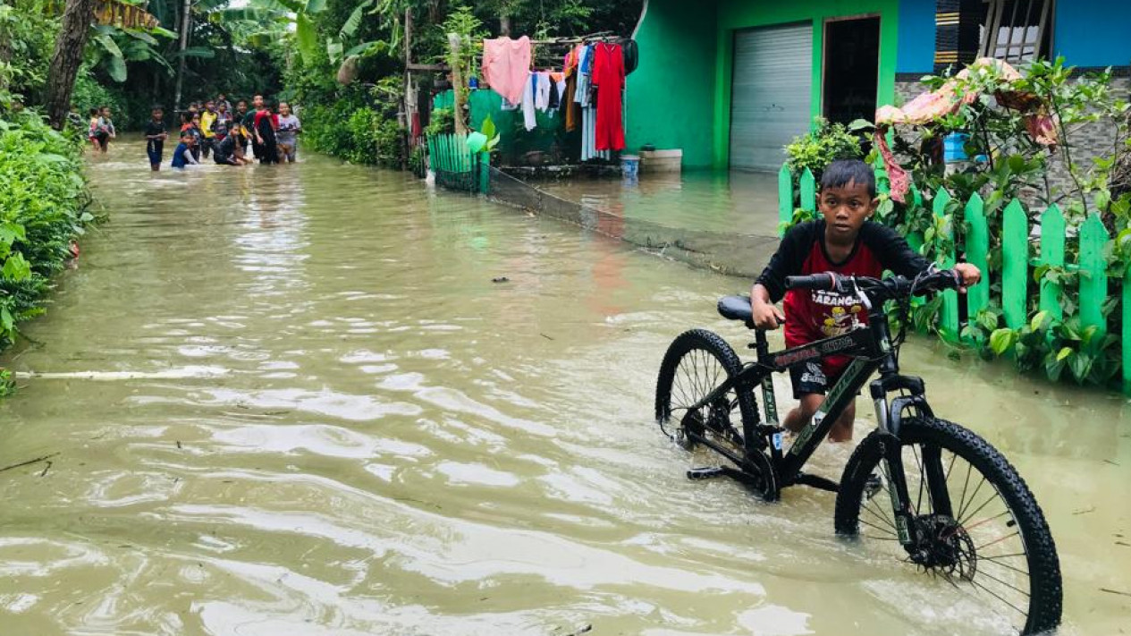 Banjir Di Bojonegoro Meluas Rumah Warga Di Empat Desa Terendam 5845