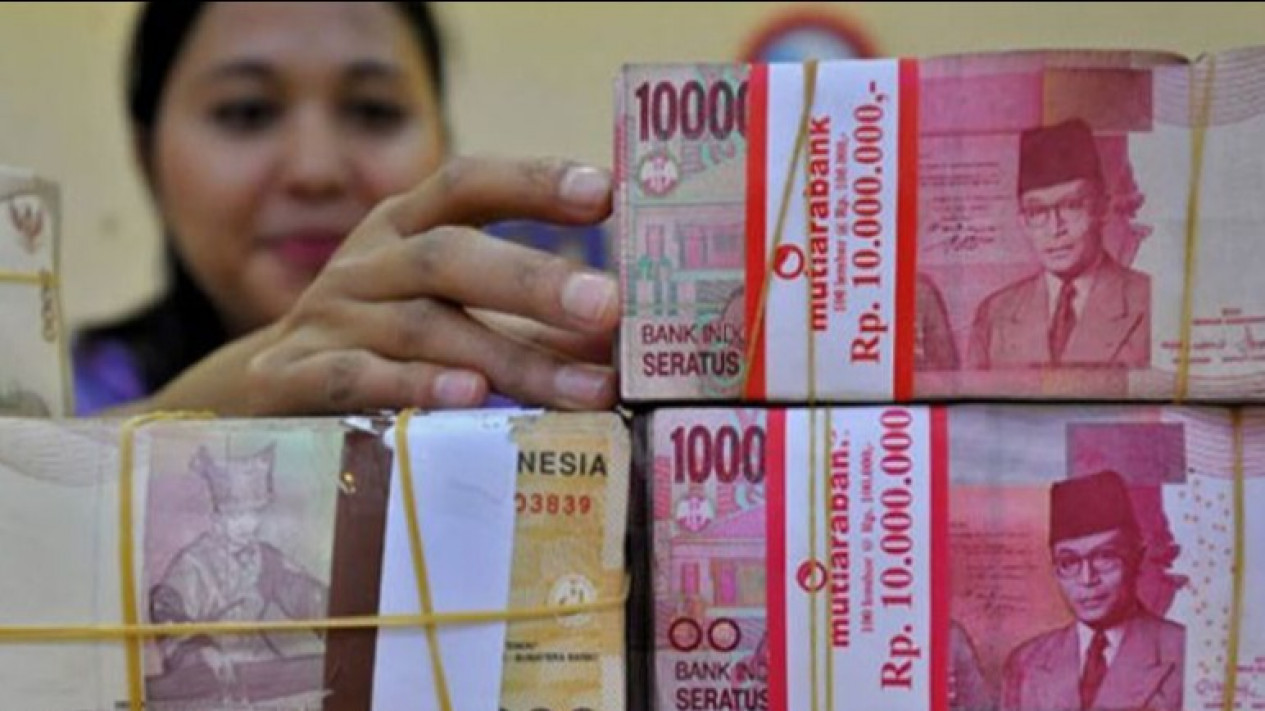 Awal Pekan Rupiah Dibuka Melemah Di Posisi Rp14.391