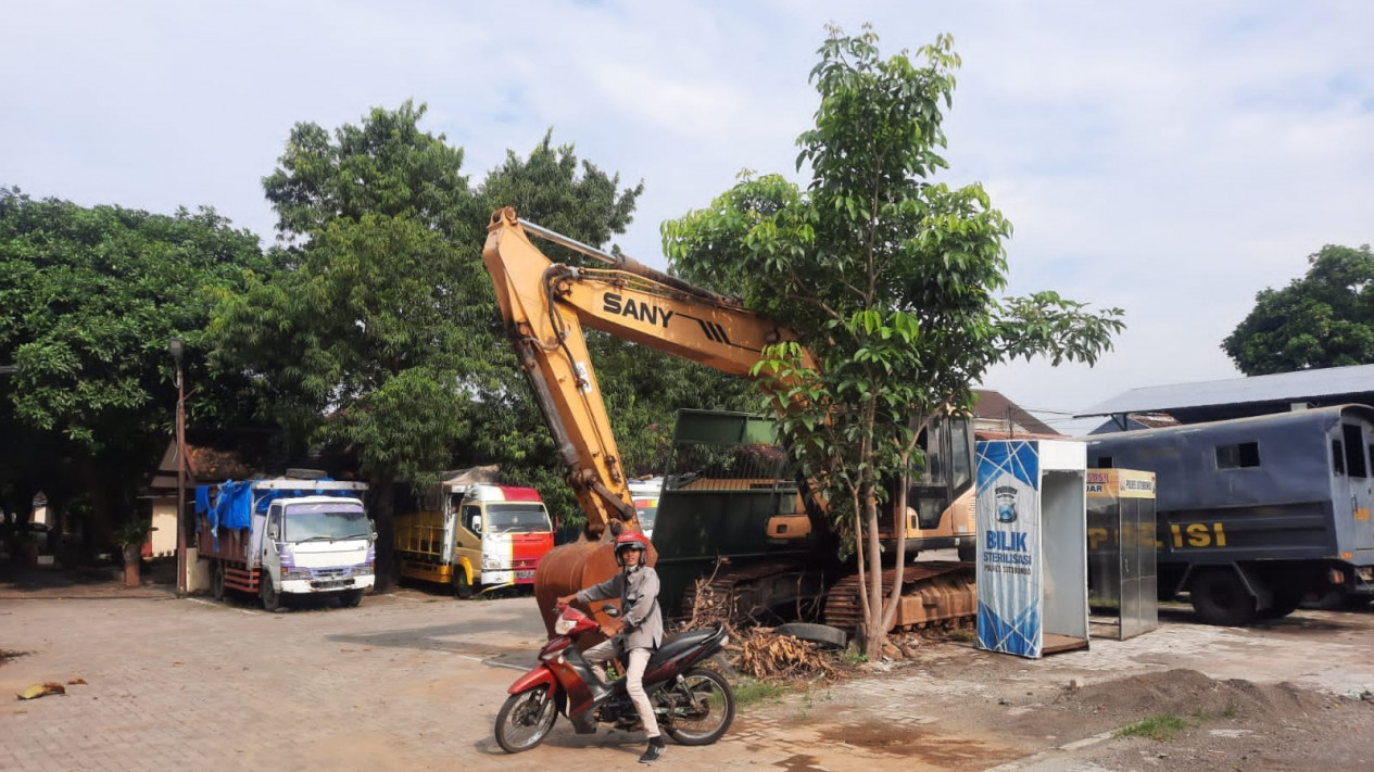 Penanganan Kasus Tambang Ilegal Dinilai Lamban, Aktivis Ancam Turun Ke ...