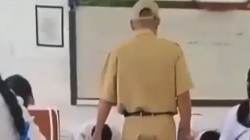 Viral Guru di Karangasem Bali Tendang Murid