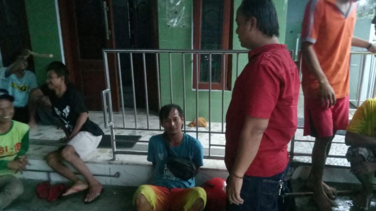 Jambret Kalung Nenek Pria Di Kediri Babak Belur Digebuki Warga