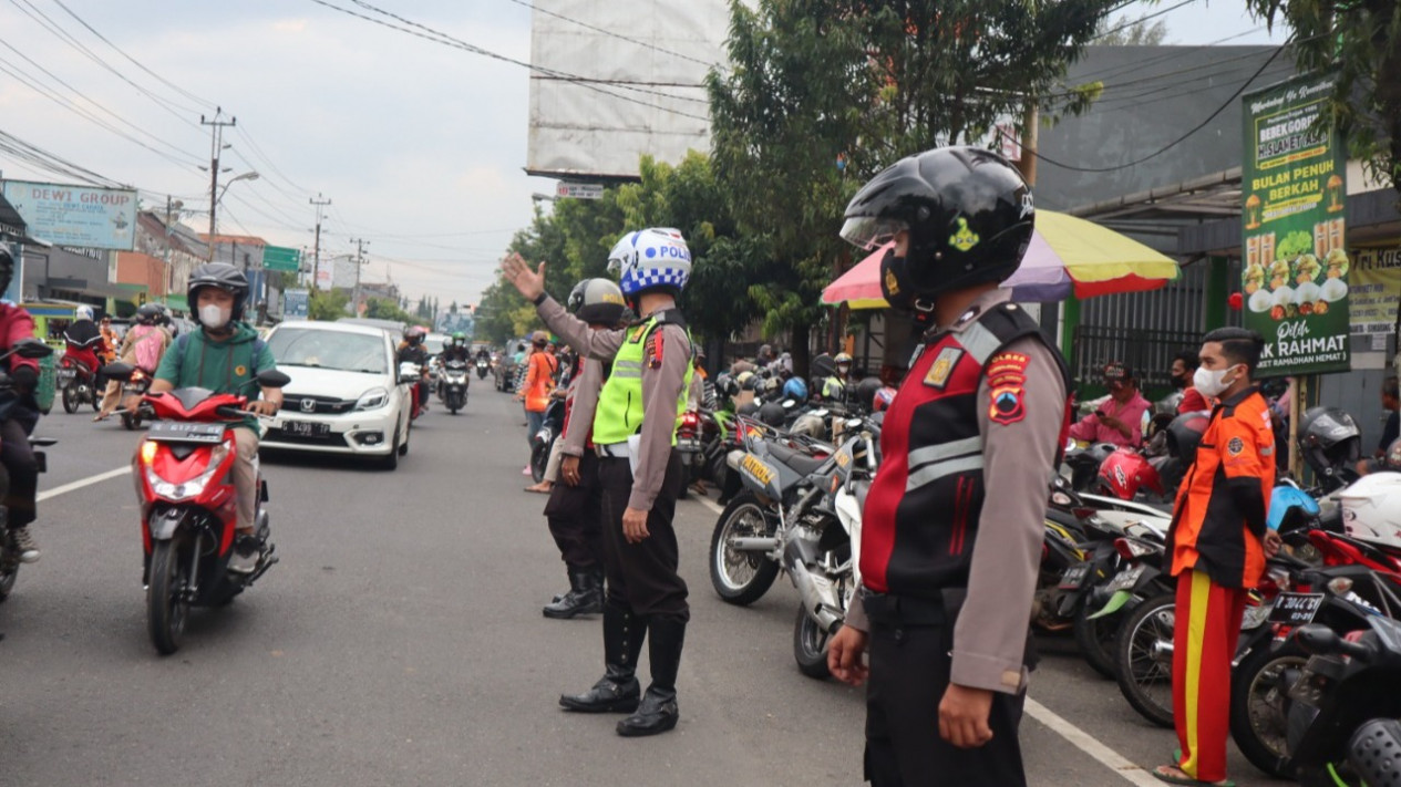 Arus Mudik, Jumlah Kendaraan Dari Arah Pantura Ke Banyumas Naik 35 Persen