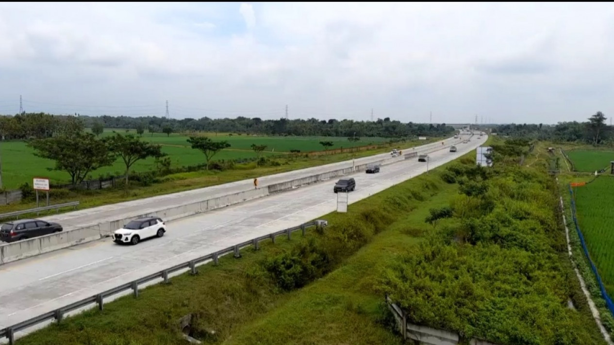 H 3 Lebaran Mulai Terjadi Peningkatan Jumlah Kendaraan Di Jalan Tol