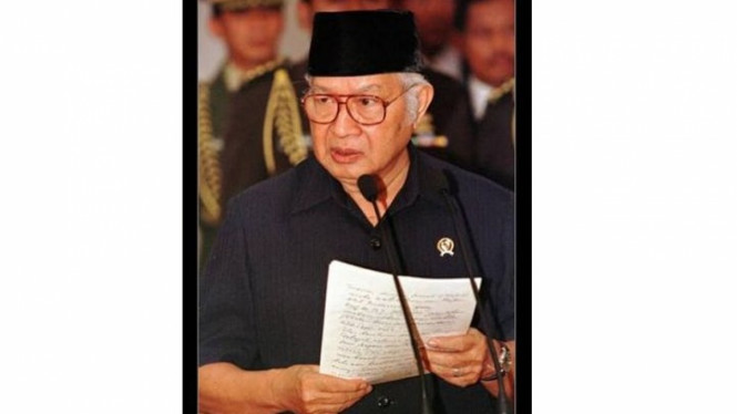 Profil Presiden Soeharto, Sang Bapak Pembangunan | Halaman 2