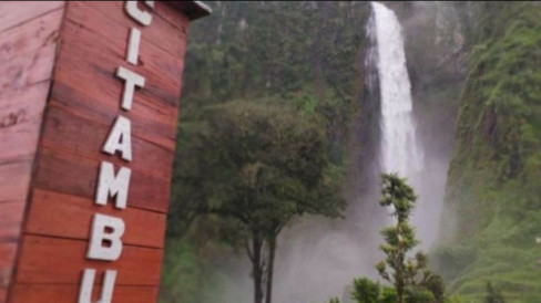 Ini Curug Unggulan Di Jawa Barat Yang Manjakan Traveler