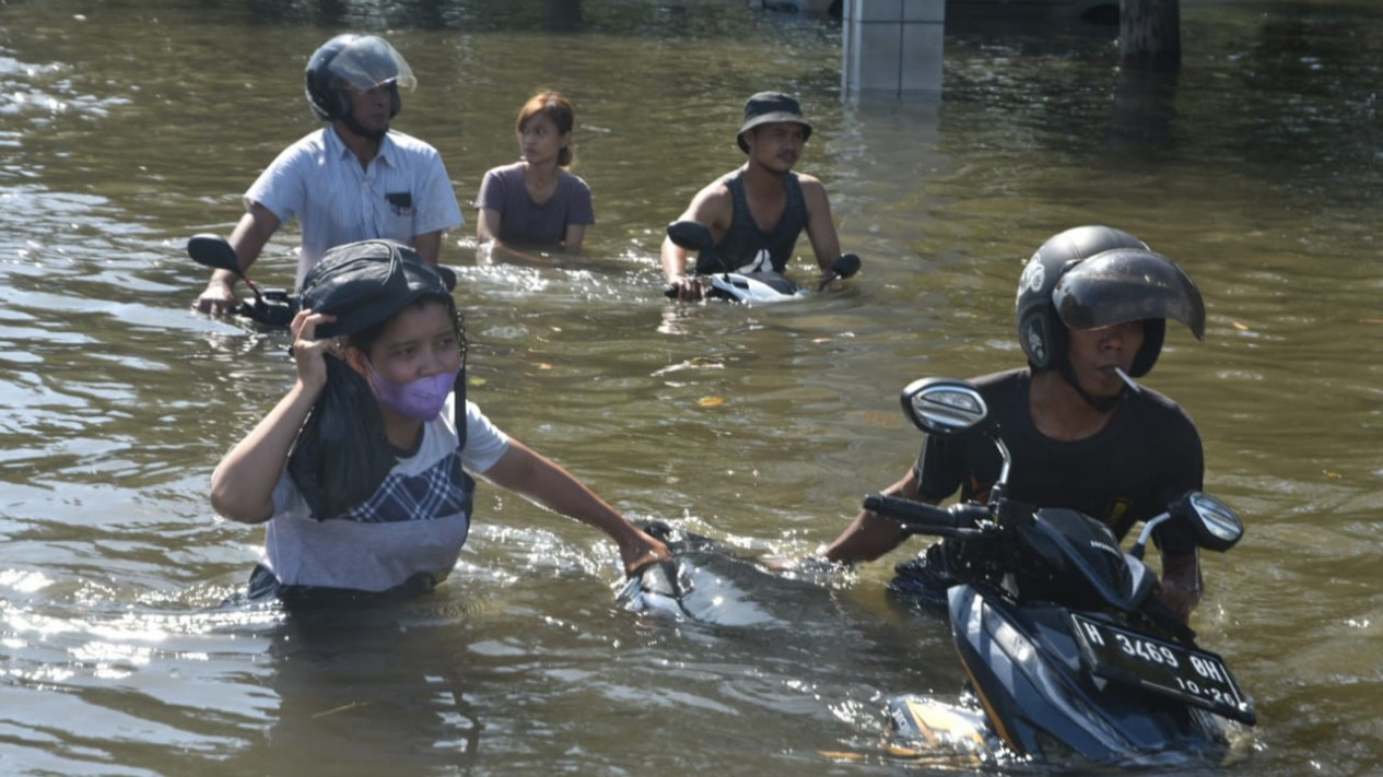 Bukan Pertama Kali Di Tahun 2022 Banjir Rob Semarang Pernah Terjadi