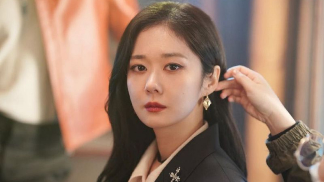 Artis Korea Jang Nara Umumkan Akan Menikahi Kekasih 6 Tahun Lebih Muda