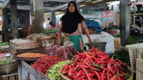 Harga Cabai Rawit Tembus 100 Ribu Rupiah Per Kilogram, Pasar Sepi Pembeli