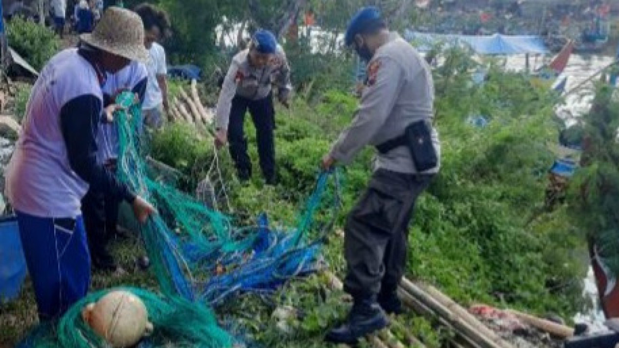 Gunakan Jaring Trawl 3 Nelayan Asal Rembang Ditangkap Di Perairan Pati 