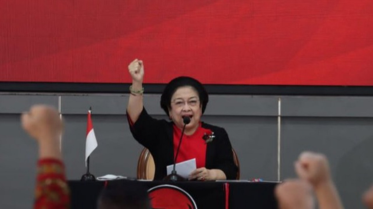 Megawati Soekarnoputri: Siapa Yang Berbuat Manuver, Keluar!