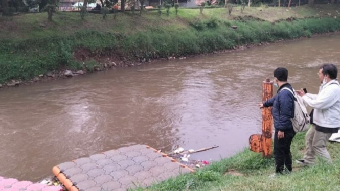 Terungkap! Motif Pembunuhan Mayat Dalam Karung Di Kali Pesanggrahan ...