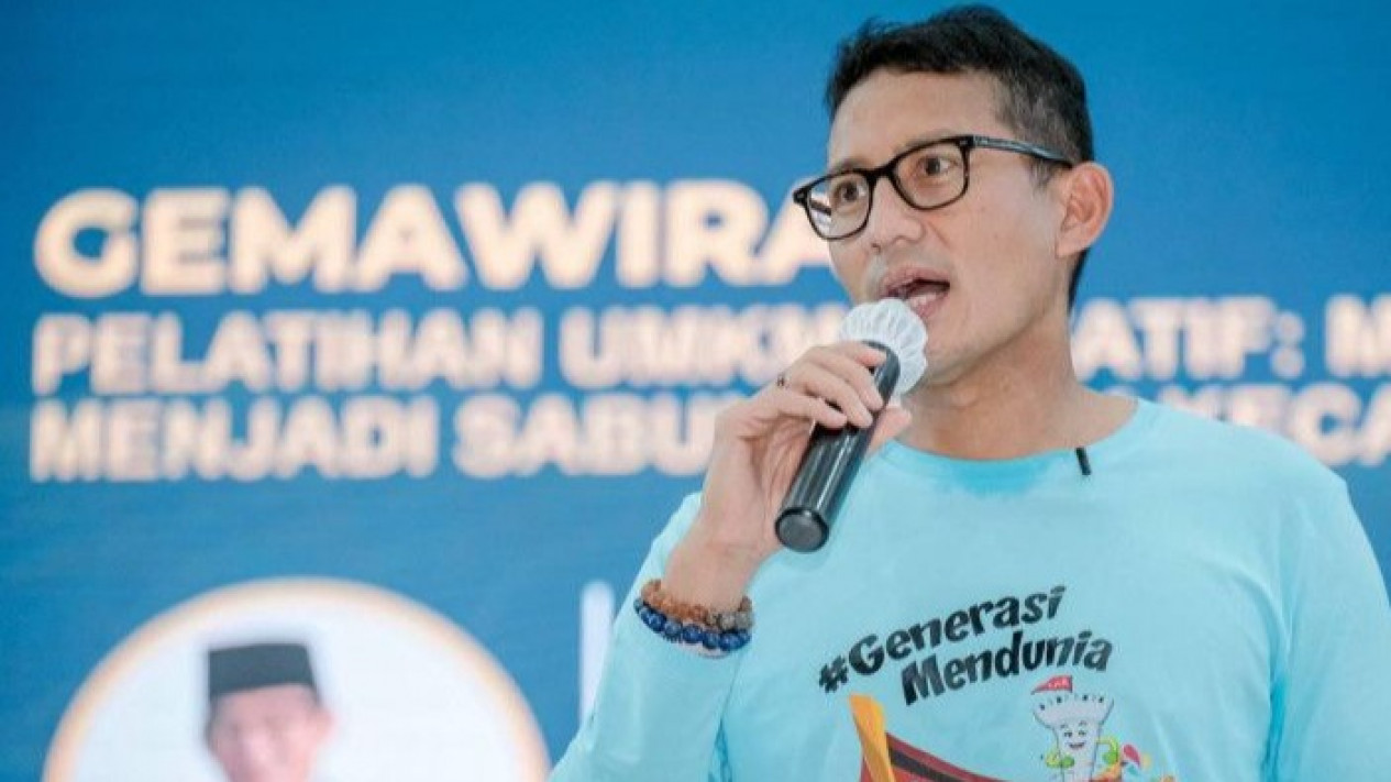 Peminat Produk Kecantikan di Indonesia Sangat Besar, Sandiaga: Harus Bersaing di Pasar Global 
            - galeri foto