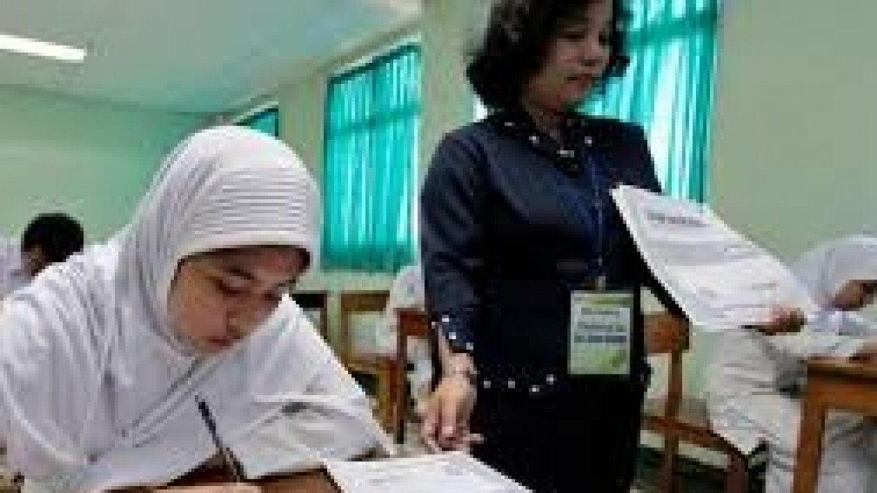 Pemaksaan Pemakaian Jilbab Pada Siswi Sekolah Negeri, Rektor IAIN Kota ...